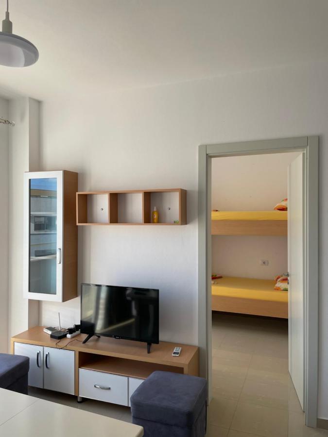 Nimfeum Apartments Shëngjin Esterno foto