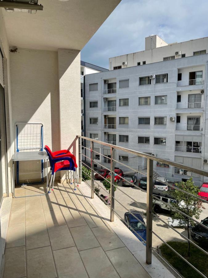 Nimfeum Apartments Shëngjin Esterno foto